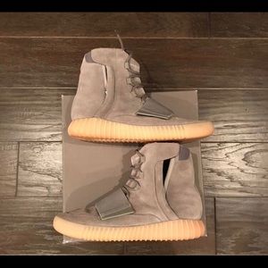 Yeezy boost 750